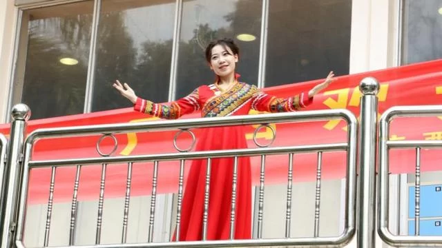 三月三·快闪民歌演绎当代壮乡情怀(图5) 三月三·快闪民歌演绎当代壮乡情怀(图5)