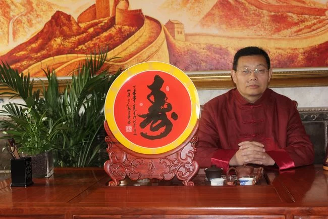 不忘初心，笔墨耕耘——书法家赵金华的社会责任和艺术担当(图1)