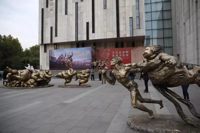 众艳亮相金陵——“一路欢歌——许鸿飞雕塑世界巡展·南京站”启幕(图17)