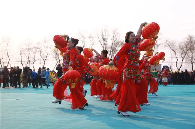 北京顺义区第十七届“赵全营杯”民间花会大赛暨京津冀三地民间花会展演活动举办(图3) 北京顺义区第十七届“赵全营杯”民间花会大赛暨京津冀三地民间花会展演活动举办(图3)