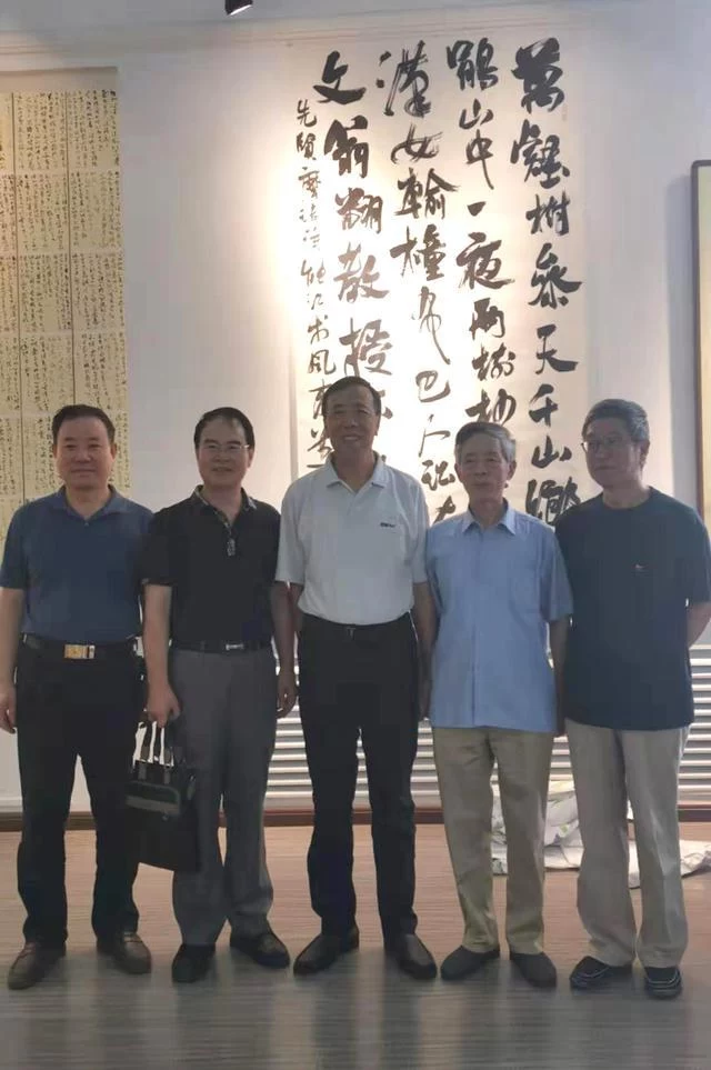 "有风南来——汪能江和他的书友们"作品联展在太原举行(图1)