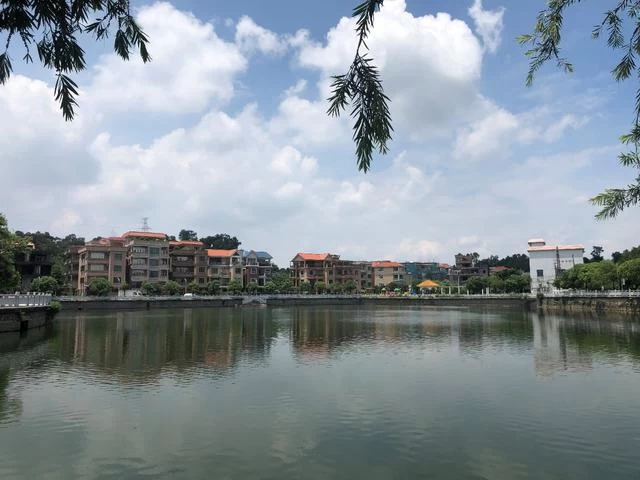 美丽如画的东莞鳌峙塘社区(图2)