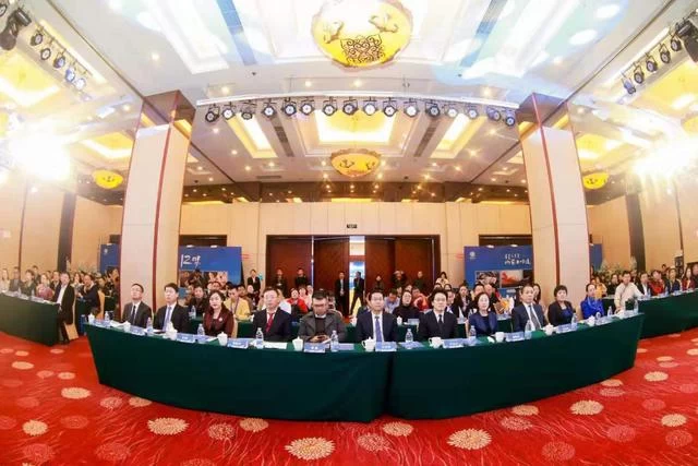 让＂冷资源＂迸发＂热效应＂——2019年呼伦贝尔冬季旅游推介会在京举办(图2)
