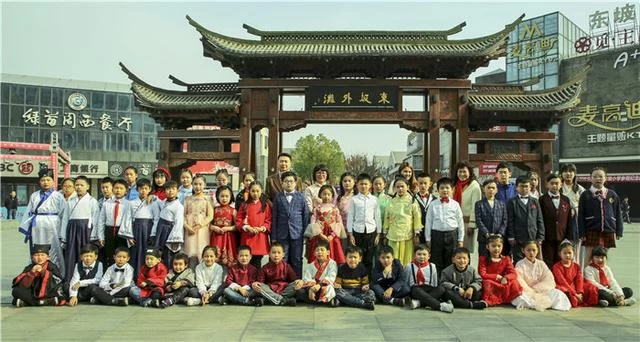 一座剧院与一座城市——写在黄梅戏大剧院开业运营四周年(图6) 一座剧院与一座城市——写在黄梅戏大剧院开业运营四周年(图6)