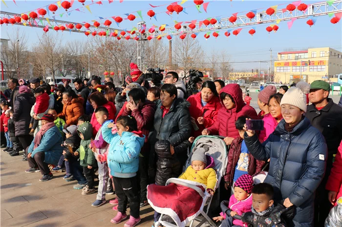 北京顺义区举办“福满京城,春贺神州——欢迎回家过年”活动(图3) 北京顺义区举办“福满京城,春贺神州——欢迎回家过年”活动(图3)