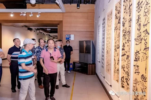“翰墨笔韵颂党恩”，“逸龙阁杯”东莞书法名家邀请展在塘厦城市展示馆开幕(图7)