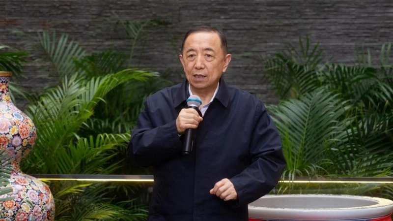 “非遗+实体书店”融合创新,首家荣会非遗书店开张营业(图2) “非遗+实体书店”融合创新,首家荣会非遗书店开张营业(图2)