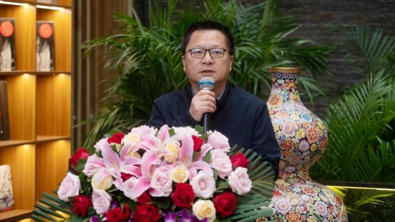 “非遗+实体书店”融合创新,首家荣会非遗书店开张营业(图4) “非遗+实体书店”融合创新,首家荣会非遗书店开张营业(图4)