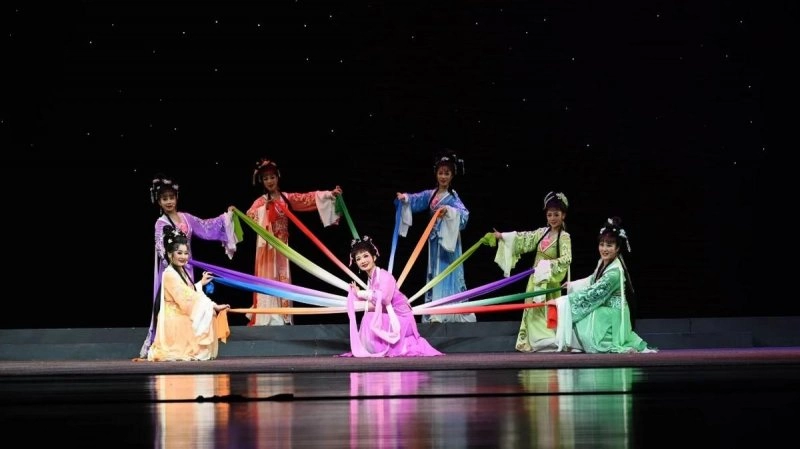 大美心安 黄冈有戏——第十一届湖北省黄梅戏艺术节综述(图3) 大美心安 黄冈有戏——第十一届湖北省黄梅戏艺术节综述(图3)
