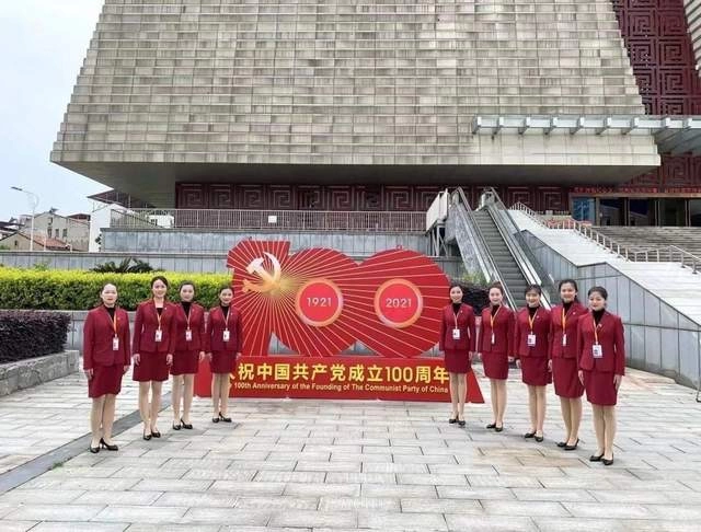 红色讲解员队伍现状与培养途径探究——基于黄冈市讲解员队伍现状的调查(图3) 红色讲解员队伍现状与培养途径探究——基于黄冈市讲解员队伍现状的调查(图3)