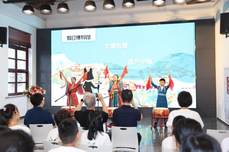传承中华文脉,雨燕使者训练营赋予青少年责任与使命(图2) 传承中华文脉,雨燕使者训练营赋予青少年责任与使命(图2)