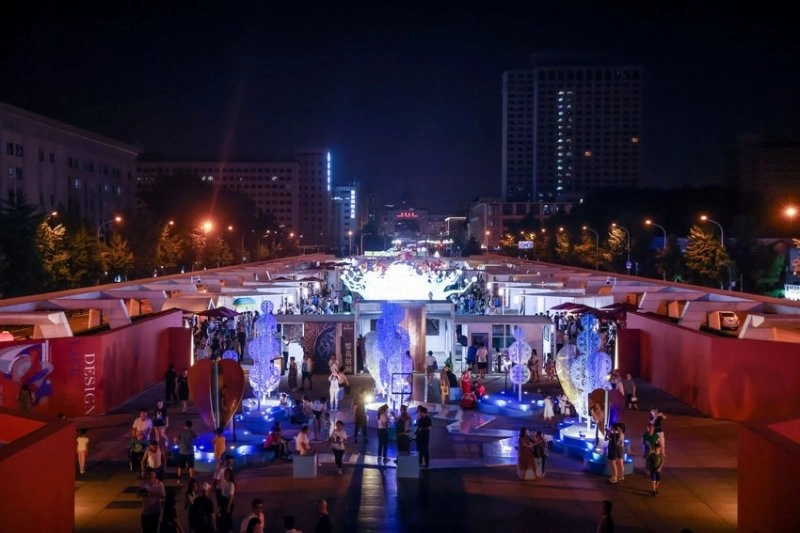 焕新升级新“夜”态,2023中国传统工艺振兴主题展璀璨启幕(图10) 焕新升级新“夜”态,2023中国传统工艺振兴主题展璀璨启幕(图10)