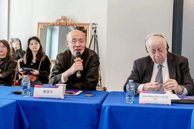 “古都文明对话(北京-巴黎)”在巴黎圆满落幕(图16) “古都文明对话(北京-巴黎)”在巴黎圆满落幕(图16)