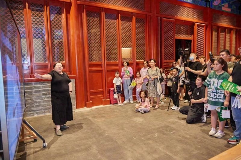 贾玮:国际舞台上的中国传统文化使者(图1) 贾玮:国际舞台上的中国传统文化使者(图1)
