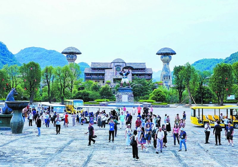 “夏游广西”尽展精彩——出新 出彩 出圈(图2)
