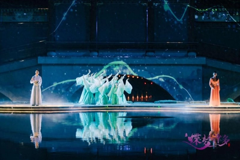 济宁津多里商业街区实景剧:创新演绎,为文旅注入新质生产力(图1) 济宁津多里商业街区实景剧:创新演绎,为文旅注入新质生产力(图1)