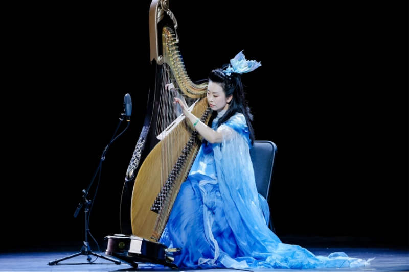 “琴岛妙音·箜行天下”吴琳箜篌师生专场音乐会在青岛城阳区举行(图4)