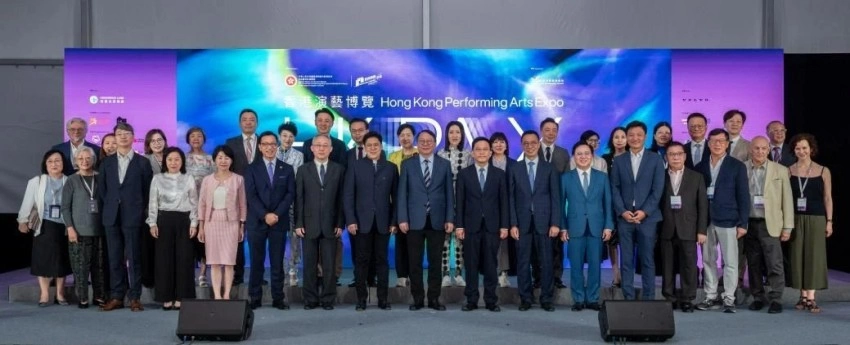 发掘演艺人才与优质项目,构建青年艺术家孵化平台——聚橙集团携“卧龙计划”亮相香港演艺博览(图1) 发掘演艺人才与优质项目,构建青年艺术家孵化平台——聚橙集团携“卧龙计划”亮相香港演艺博览(图1)