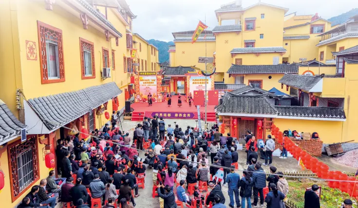 瑶寨走上振兴路【铸牢中华民族共同体意识 创建全国民族团结进步示范市来宾纪实】(图1)