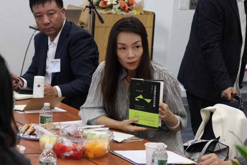 2024“艺术与生命”国际艺术邀请展暨第十届“生命艺术现象学”学术论坛在美国圣彼得大学举行(图18)