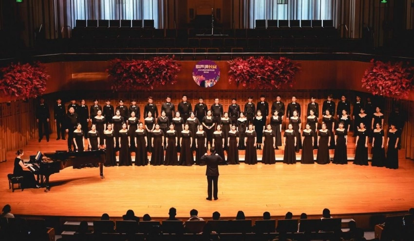 “‘歌声满长安’——2025西安市新年合唱音乐会”精彩上演(图3)