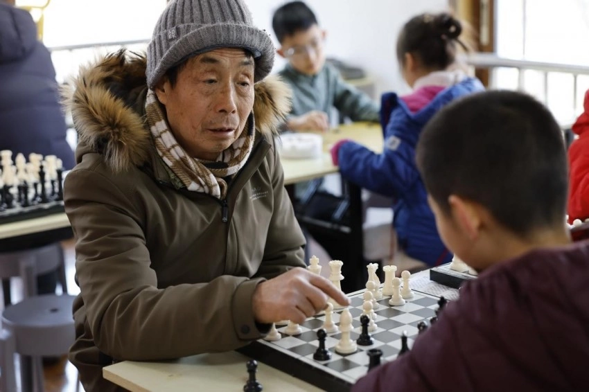 2025年龙潭庙会：冰雪体育燃激情，点亮新春新活力(图5)