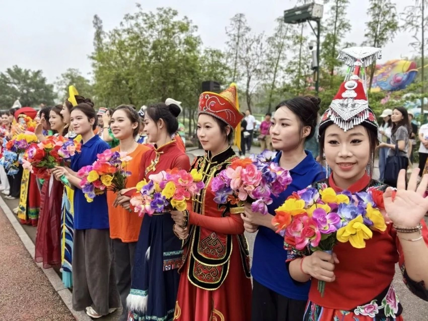 文化圆桌 | 激发全社会参与活力 破解资源配置结构性矛盾(图3)