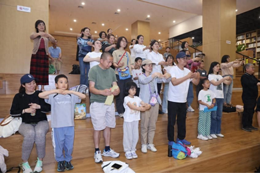 “童心传古韵·双节颂中华”活动圆满收官，首都图书馆“XIN空间”助力传统文化薪火相传(图1)