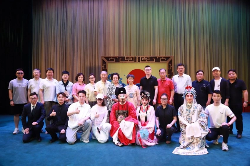 荀慧生艺术研究会“三战”济南(图3)