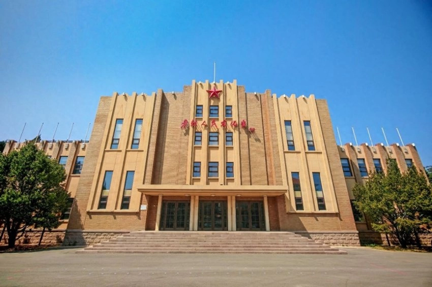 打卡2025北戴河艺术演出季，开启艺术浪潮里的N种相遇(图1)