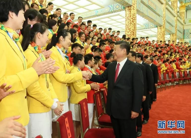 习近平汇聚“中国力量”(图3) 习近平汇聚“中国力量”(图3)