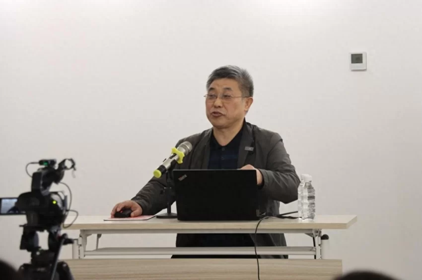 首都图书馆“XIN空间”阅读推广活动走进北工大(图1) 首都图书馆“XIN空间”阅读推广活动走进北工大(图1)