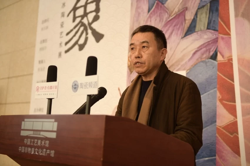 倡扬东方新古典美学：“诗心万象——张闻冰陶瓷艺术展”在京启幕(图4)
