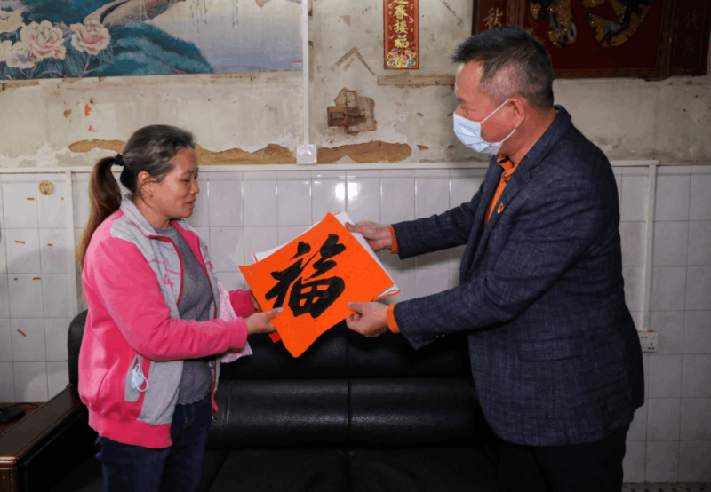 留莞过年享文化盛宴，“春满茶山”挥春送福情暖千家(图4)