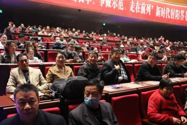 弘扬红色精神,大型现代淮剧《雪枫卖马》试演受好评(图5) 弘扬红色精神,大型现代淮剧《雪枫卖马》试演受好评(图5)