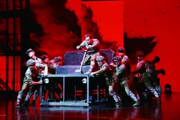  “精彩夜吉林·2021消夏演出季”盛装启幕(图1)