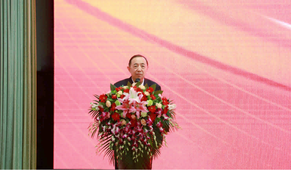 常沙娜钟连盛首度联袂《世纪华章》景泰蓝大盘璀璨问世(图2)
